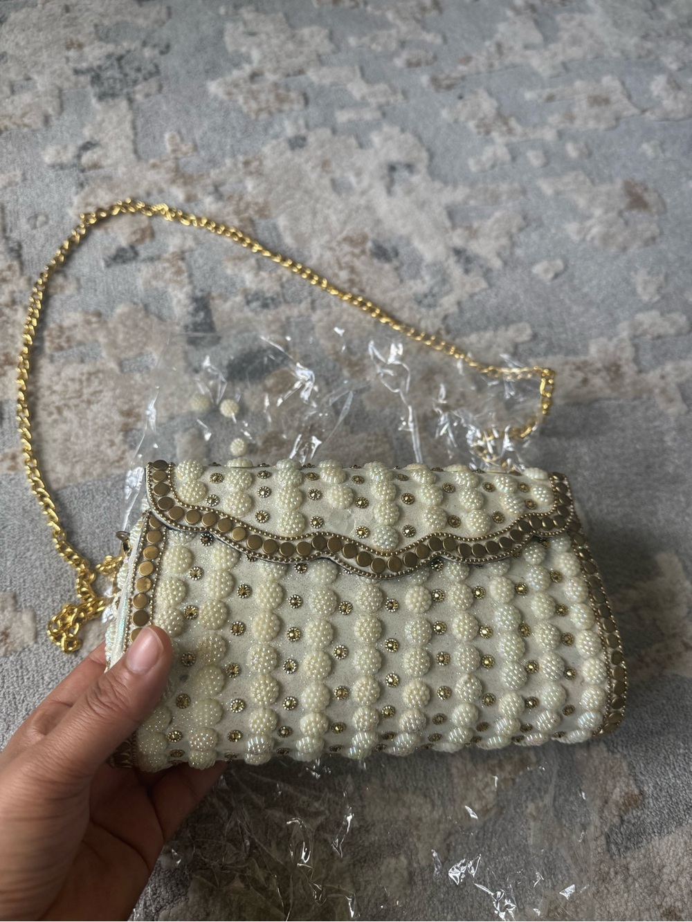 Pearl-Embellished Cream Evening Clutch with Gold Chain